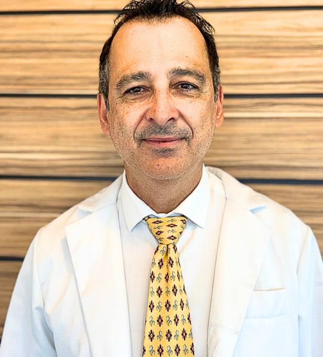 Dr carlos eduardo rodrigues, dermatologista.